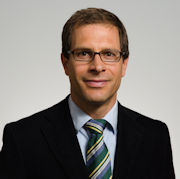 Das Porträt zeigt den stellvertretenden Mediensprecher des Arbeitsgerichts Freiburg - Richter am Arbeitsgericht Matthias Mohn.